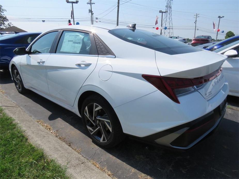 new 2024 Hyundai Elantra car, priced at $22,742