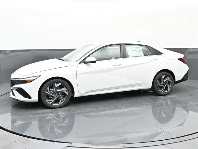 new 2025 Hyundai Elantra car, priced at $26,996