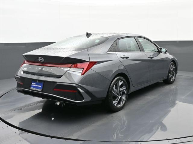 used 2025 Hyundai Elantra car, priced at $21,987