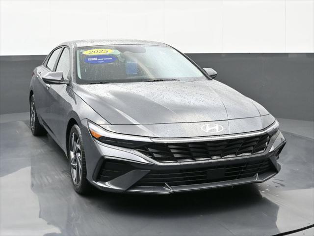 used 2025 Hyundai Elantra car, priced at $21,987