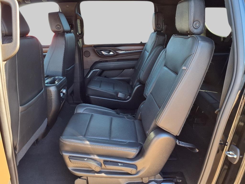 used 2022 GMC Yukon XL car, priced at $61,688