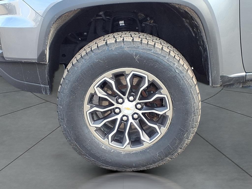 used 2022 Chevrolet Colorado car, priced at $40,995