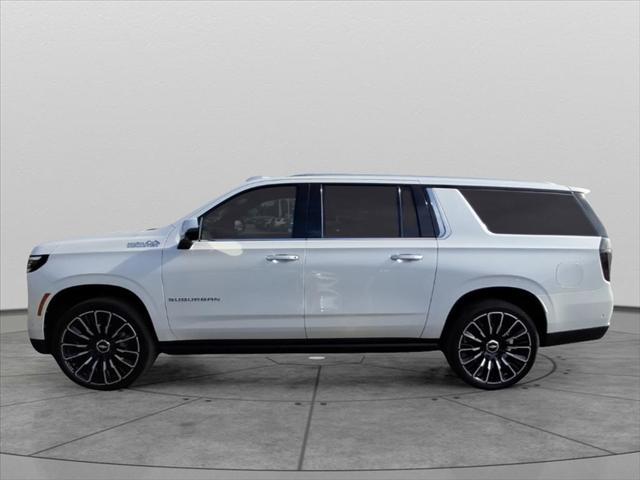 used 2025 Chevrolet Suburban car, priced at $95,995
