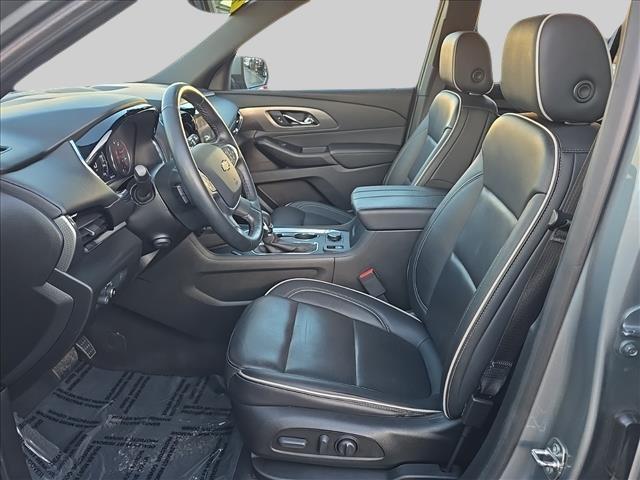 used 2023 Chevrolet Traverse car, priced at $38,995