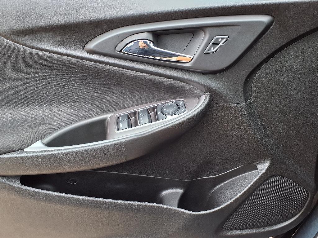 used 2019 Chevrolet Malibu car, priced at $19,687