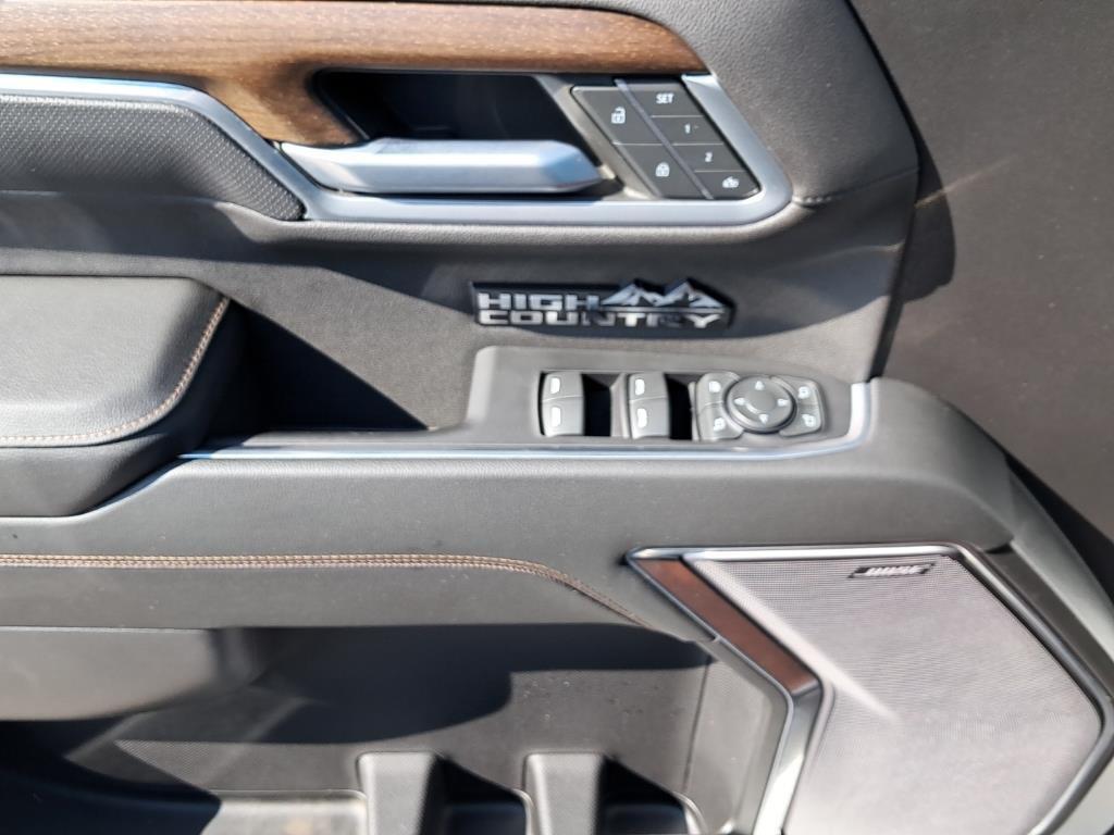 used 2022 Chevrolet Silverado 1500 car, priced at $53,995