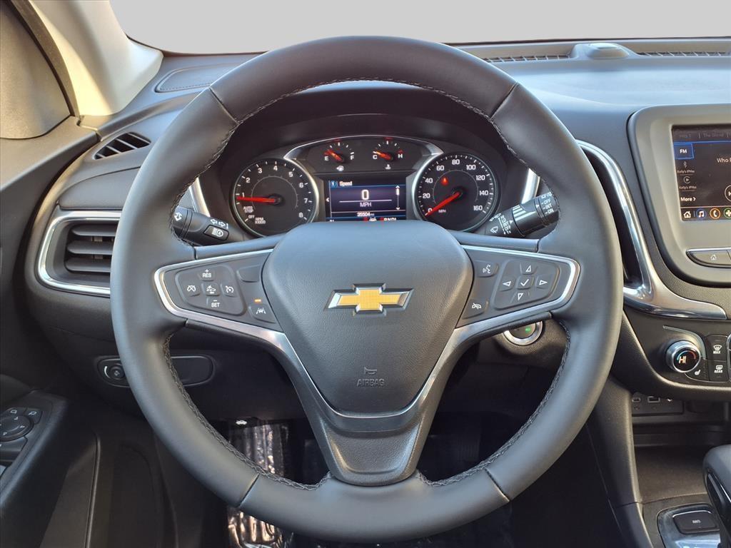 used 2023 Chevrolet Equinox car, priced at $25,995