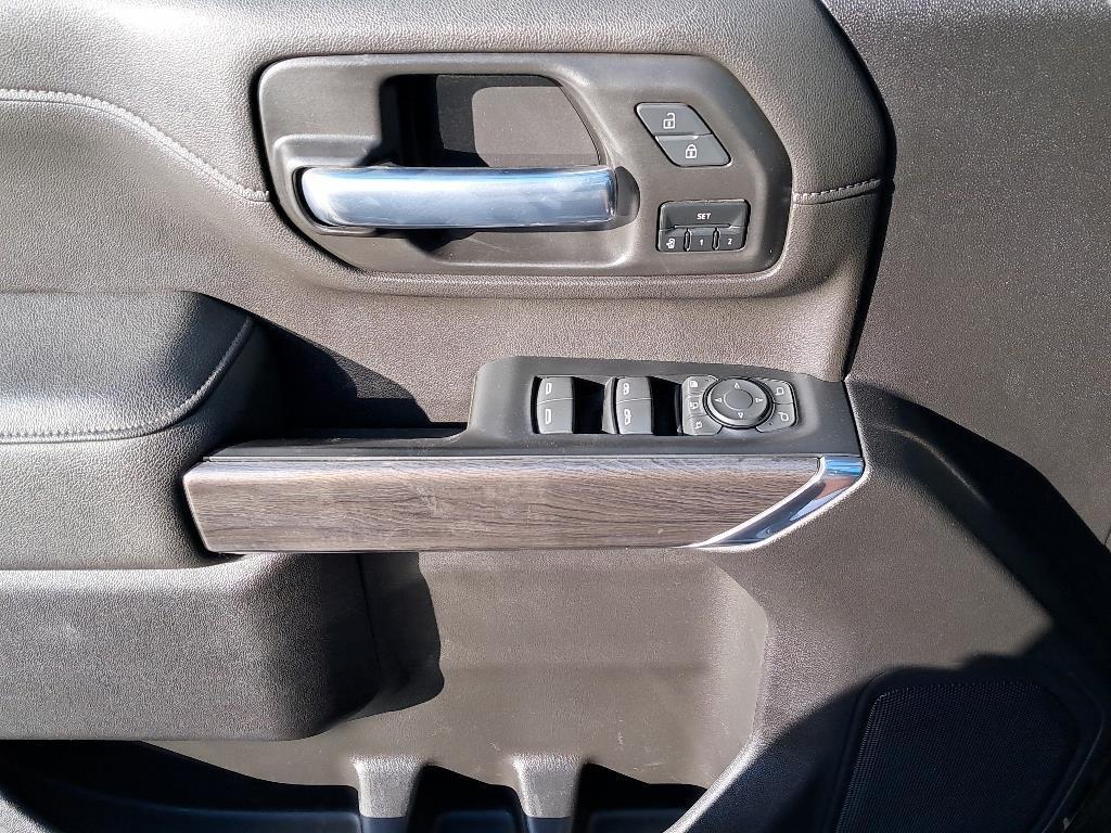 used 2022 Chevrolet Silverado 2500 car, priced at $65,995