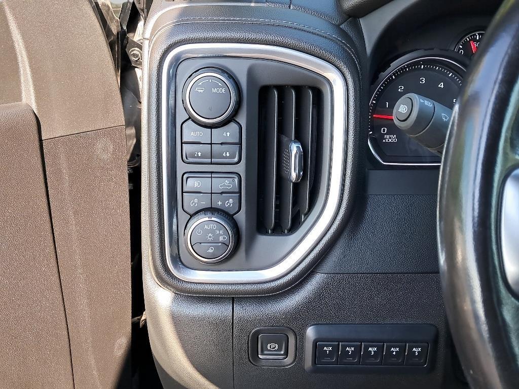 used 2022 Chevrolet Silverado 2500 car, priced at $65,995