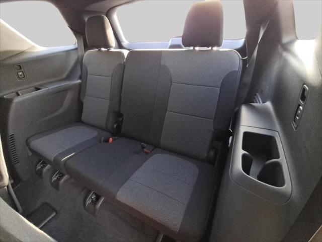 used 2023 Chevrolet Traverse car, priced at $39,995