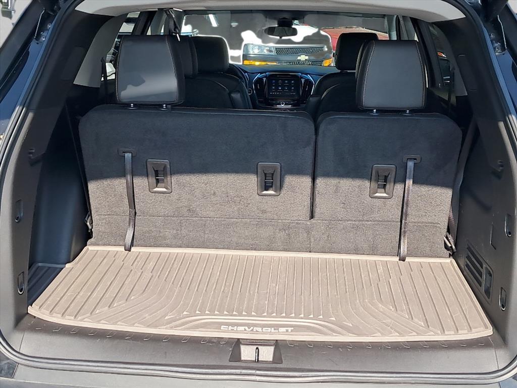 used 2021 Chevrolet Traverse car, priced at $33,995