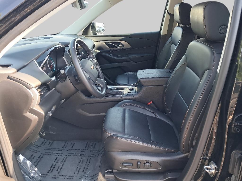 used 2021 Chevrolet Traverse car, priced at $33,995