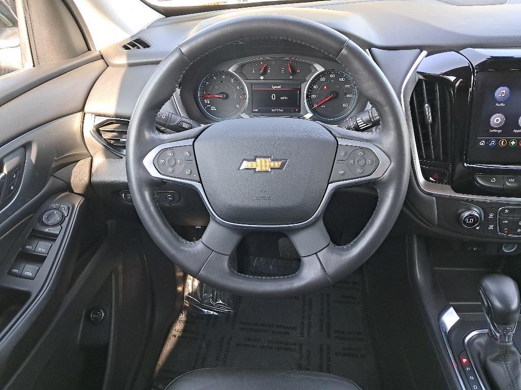 used 2021 Chevrolet Traverse car, priced at $33,995