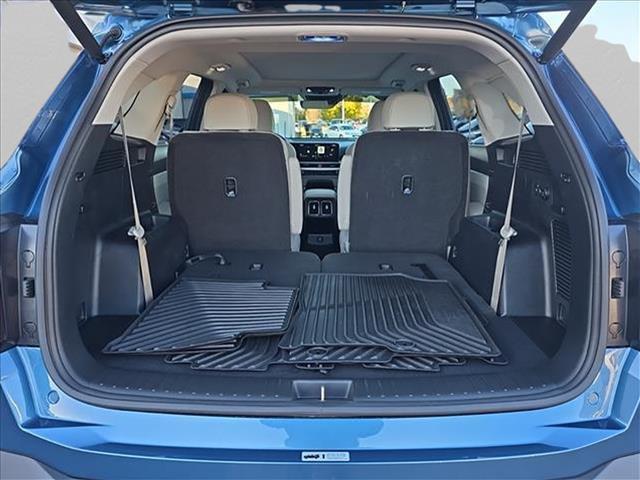 used 2025 Kia Sorento Hybrid car, priced at $38,729