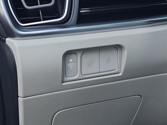 used 2025 Kia Sorento Hybrid car, priced at $38,729