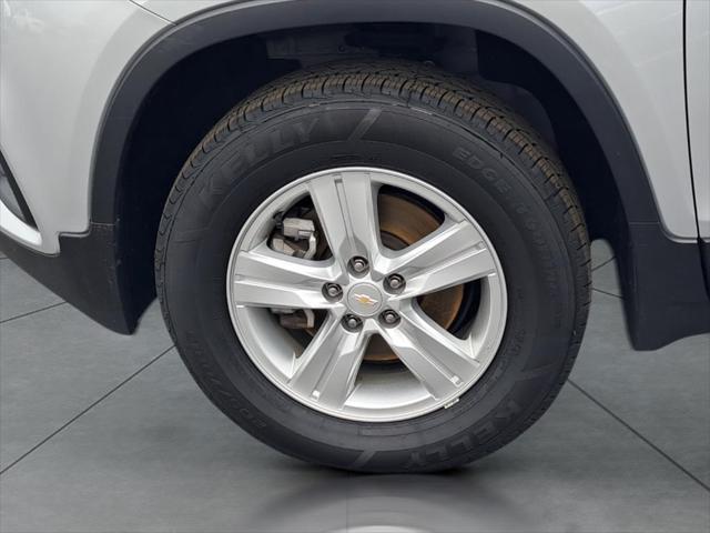 used 2022 Chevrolet Trax car, priced at $20,829
