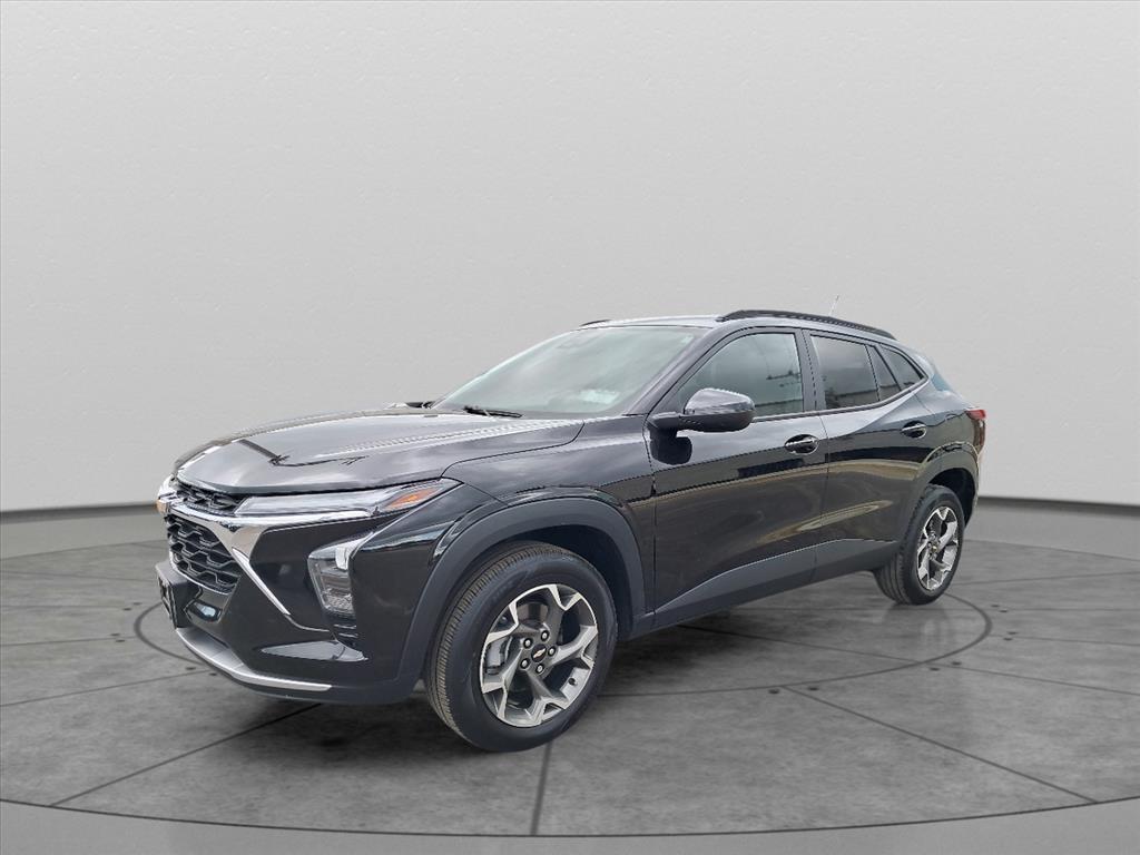 used 2024 Chevrolet Trax car, priced at $22,629
