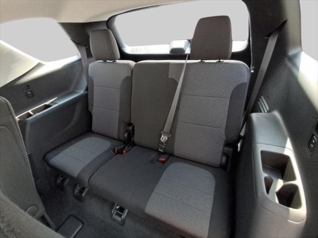 used 2021 Chevrolet Traverse car, priced at $28,995
