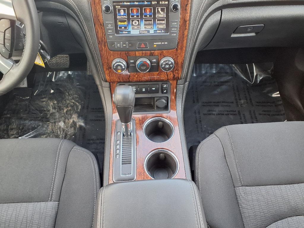 used 2014 Chevrolet Traverse car, priced at $14,995