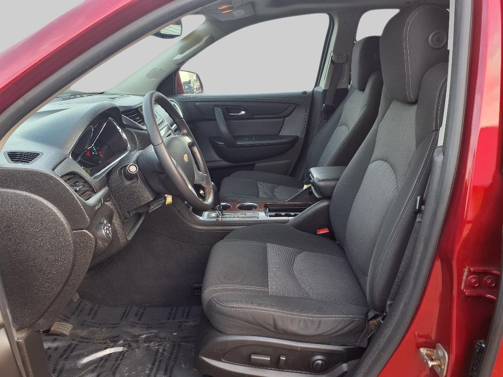 used 2014 Chevrolet Traverse car, priced at $14,995