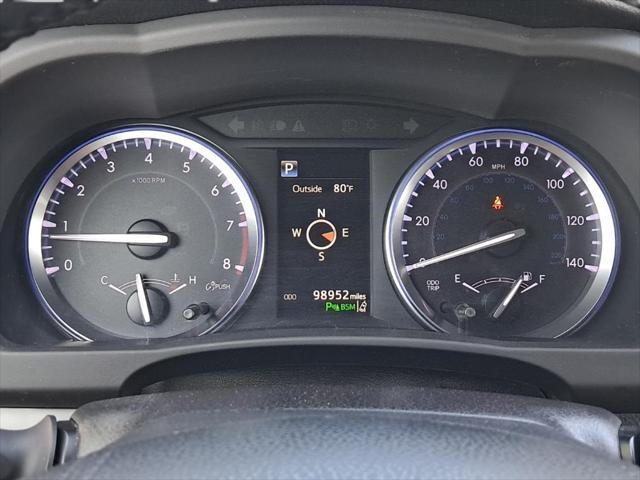 used 2019 Toyota Highlander car, priced at $29,687