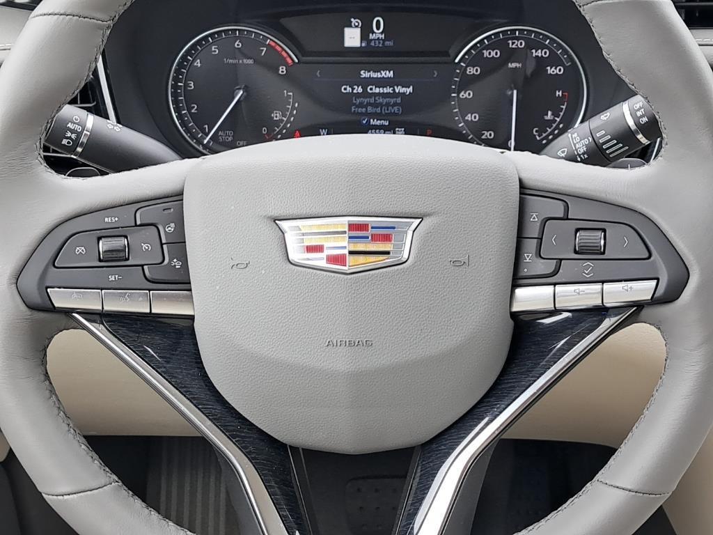 used 2024 Cadillac XT6 car, priced at $52,944