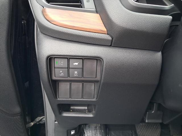 used 2020 Honda CR-V car, priced at $29,744