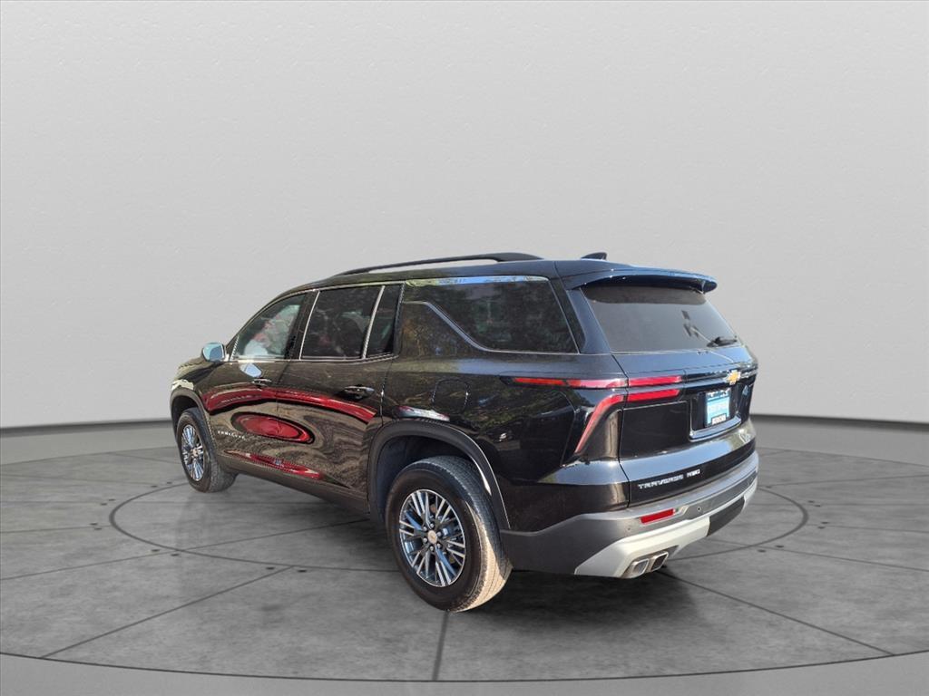 used 2025 Chevrolet Traverse car, priced at $42,644