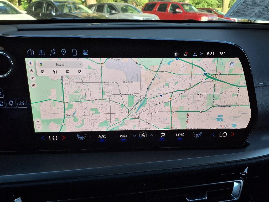 used 2025 Chevrolet Traverse car, priced at $42,644