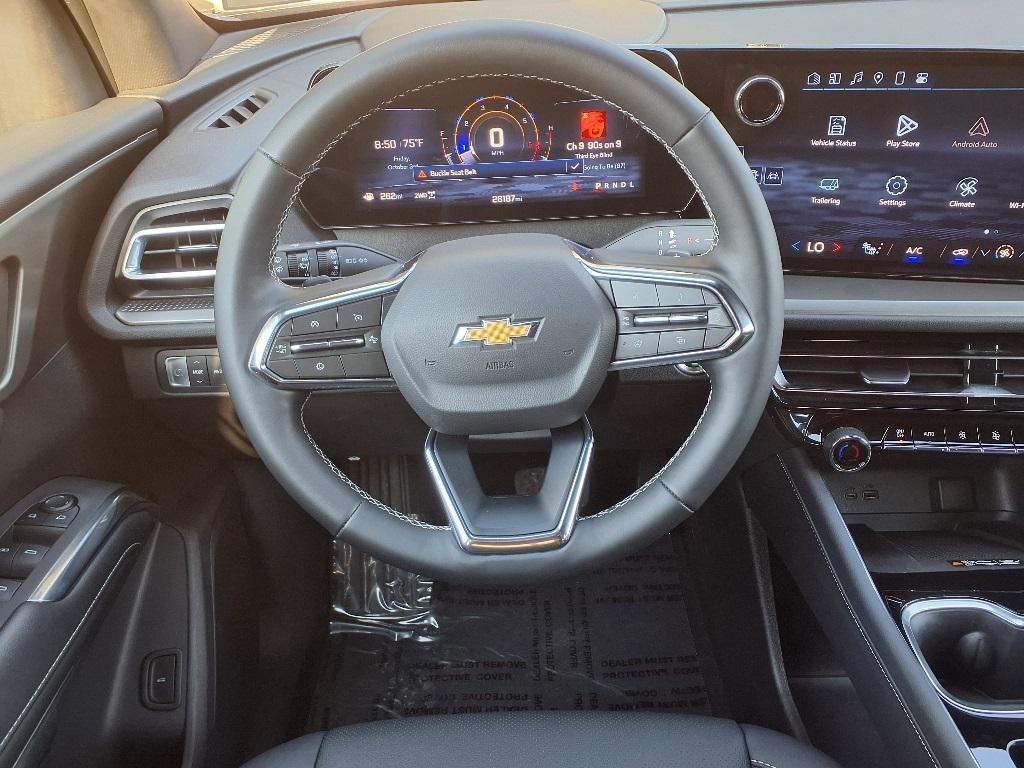 used 2025 Chevrolet Traverse car, priced at $42,644