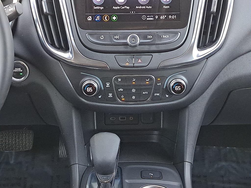 used 2023 Chevrolet Equinox car, priced at $25,988