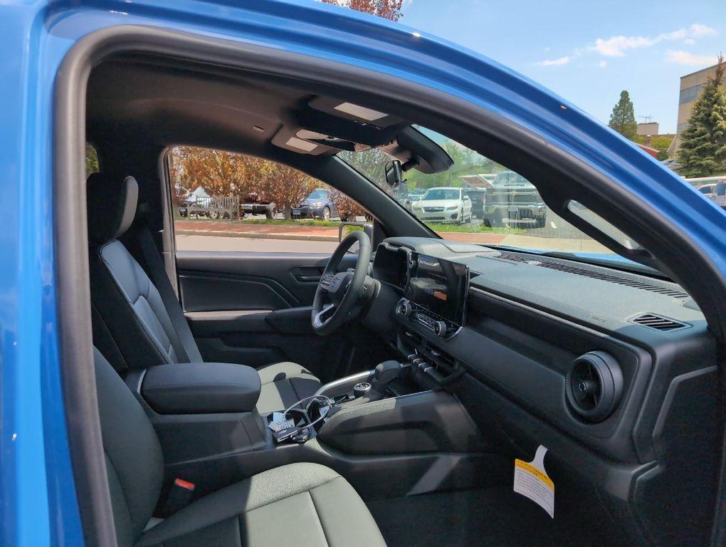 new 2025 Chevrolet Colorado car, priced at $44,790