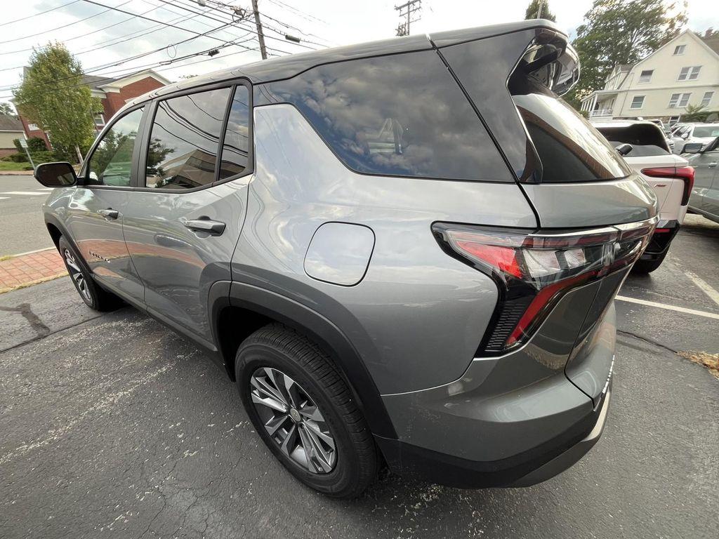 new 2026 Chevrolet Equinox car, priced at $32,865