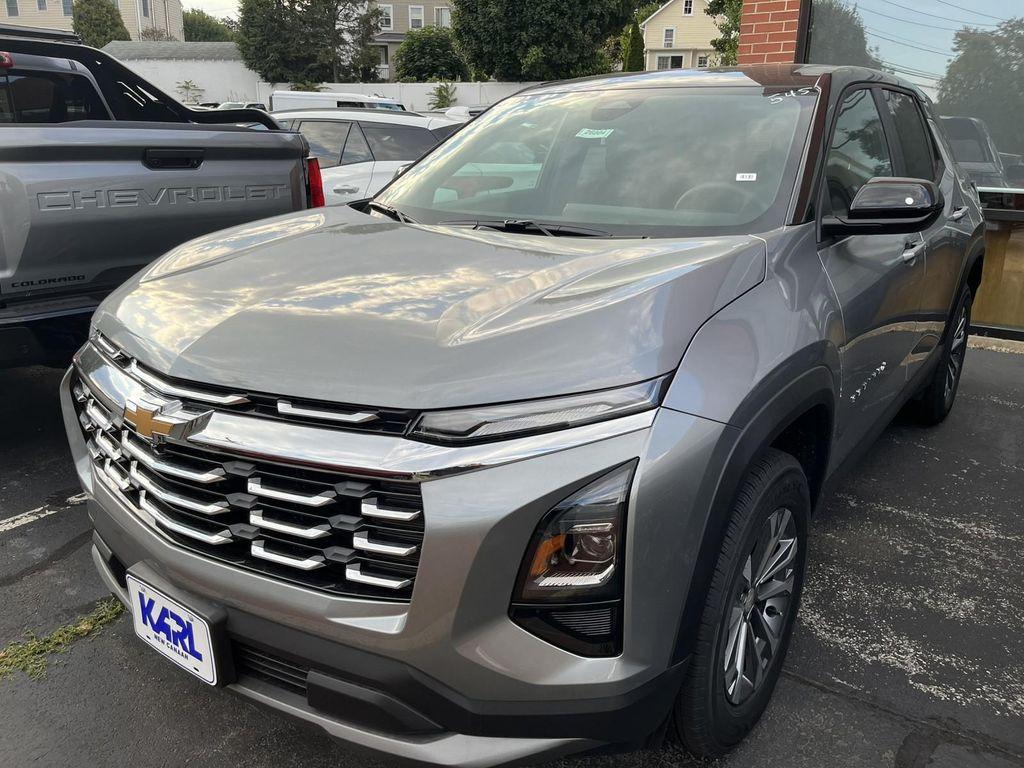 new 2026 Chevrolet Equinox car, priced at $32,865