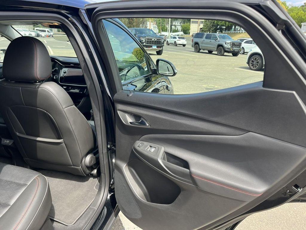 used 2023 Chevrolet Bolt EUV car, priced at $23,927