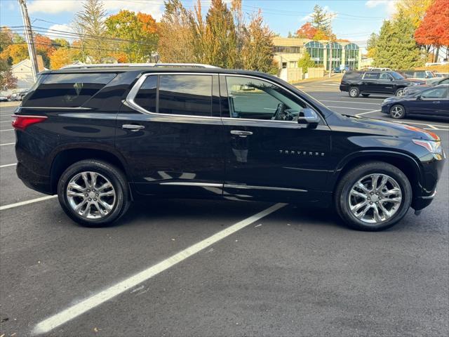 used 2021 Chevrolet Traverse car, priced at $33,927