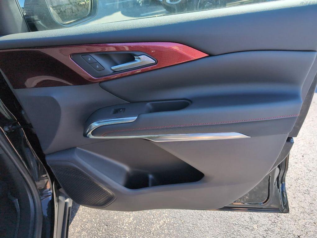 new 2026 Chevrolet Traverse car, priced at $56,934