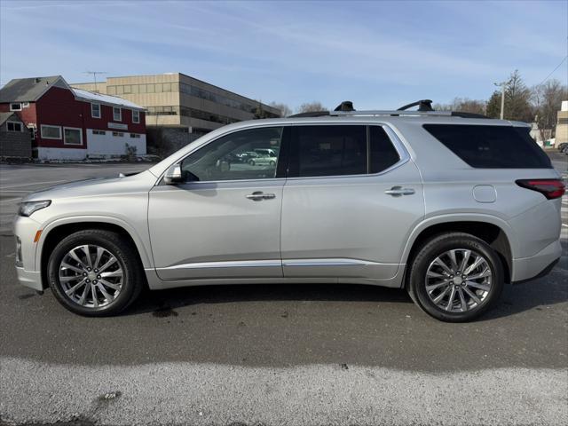 used 2022 Chevrolet Traverse car, priced at $33,427