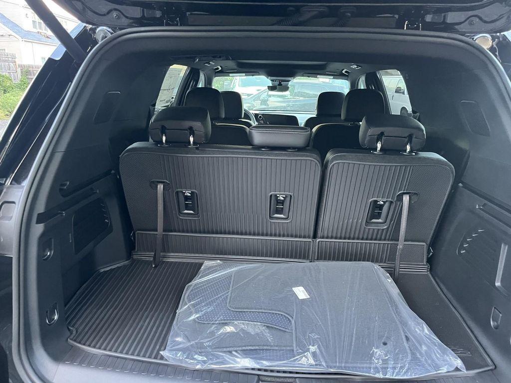 new 2026 Chevrolet Traverse car, priced at $49,845