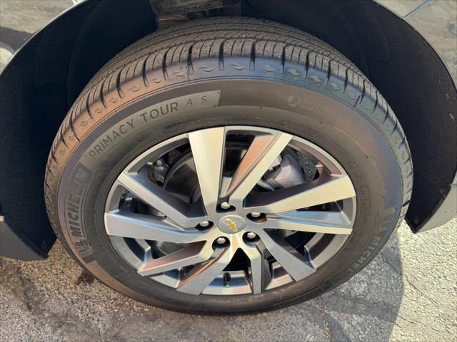used 2022 Chevrolet Equinox car, priced at $30,927