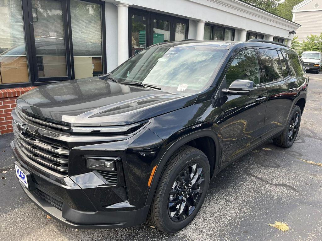 new 2025 Chevrolet Traverse car, priced at $47,080