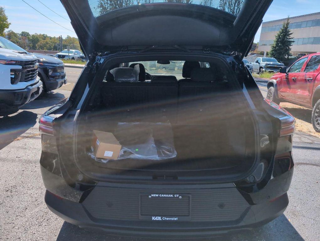 new 2026 Chevrolet Equinox EV car, priced at $43,060
