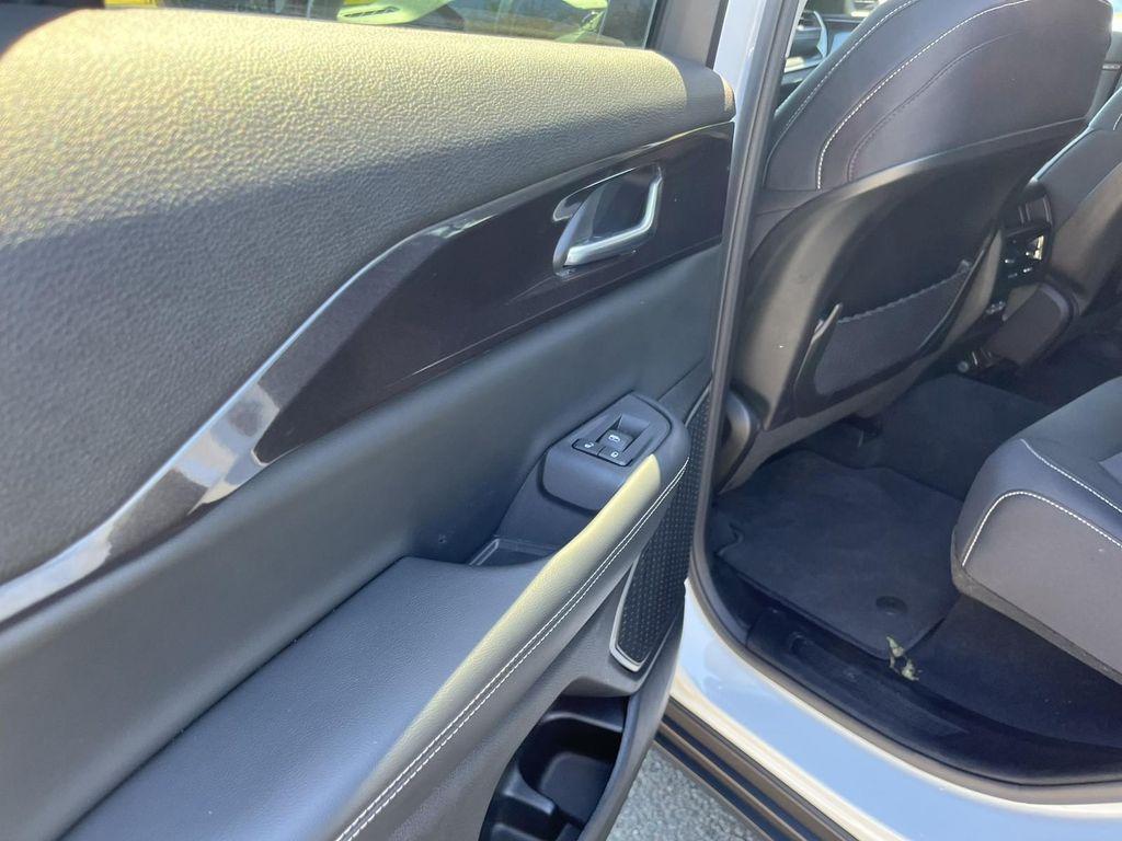 used 2022 Jeep Grand Cherokee car, priced at $32,527