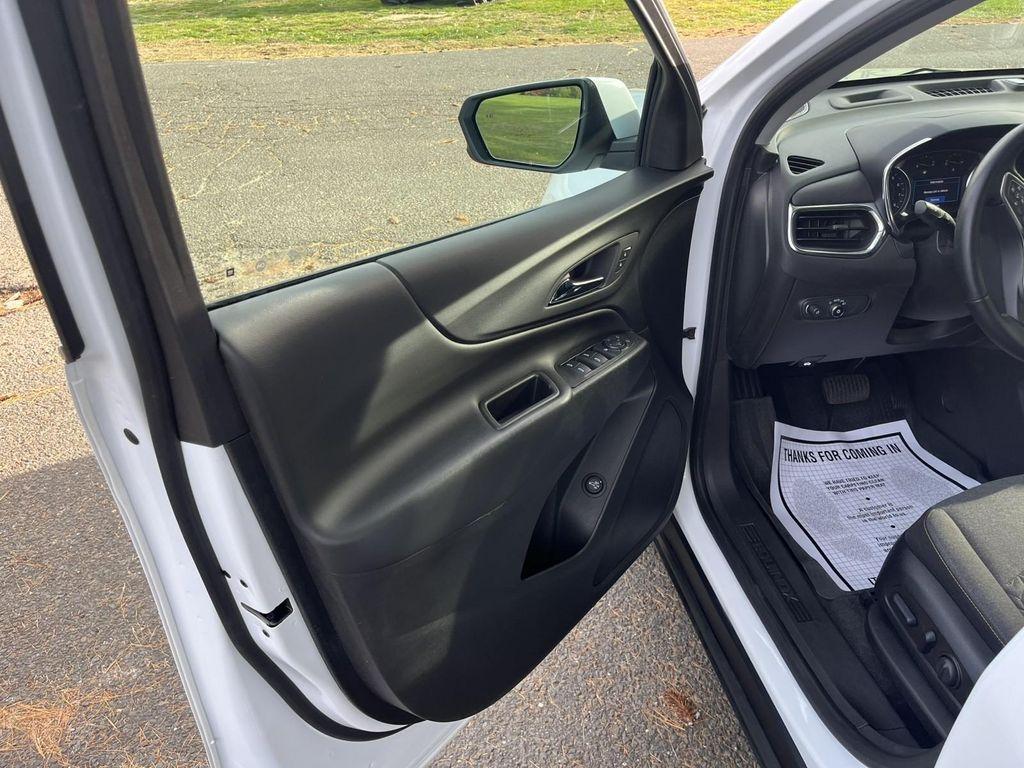 used 2023 Chevrolet Equinox car, priced at $23,527