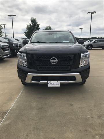 used 2023 Nissan Titan car, priced at $31,995