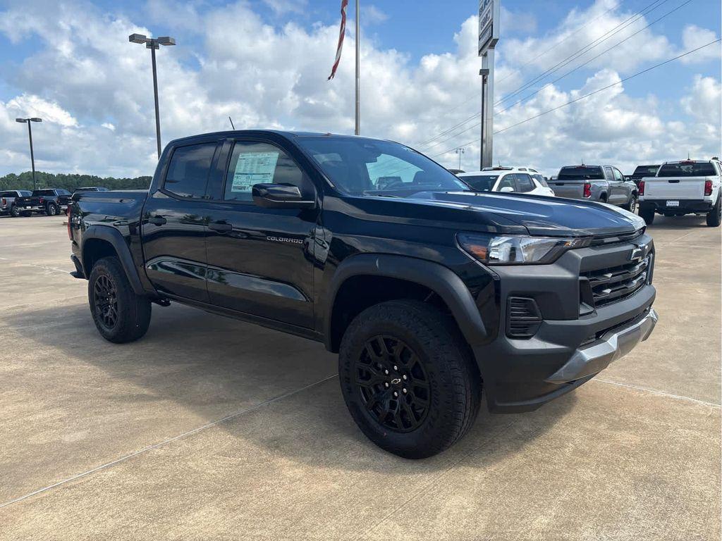 new 2026 Chevrolet Colorado car, priced at $46,135