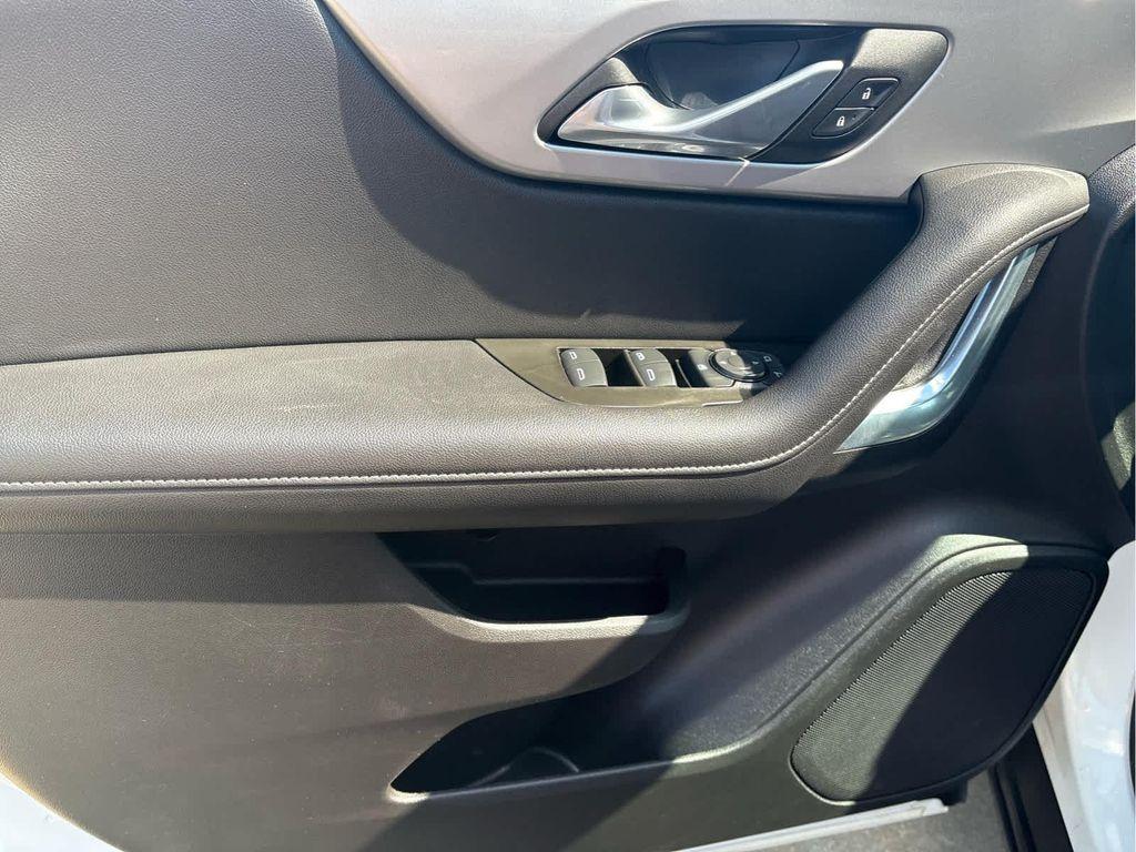 used 2024 Chevrolet Blazer car, priced at $24,995