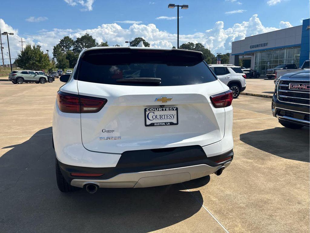 used 2024 Chevrolet Blazer car, priced at $24,995