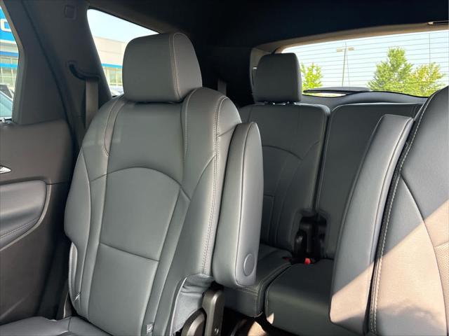 used 2024 Buick Enclave car, priced at $39,995