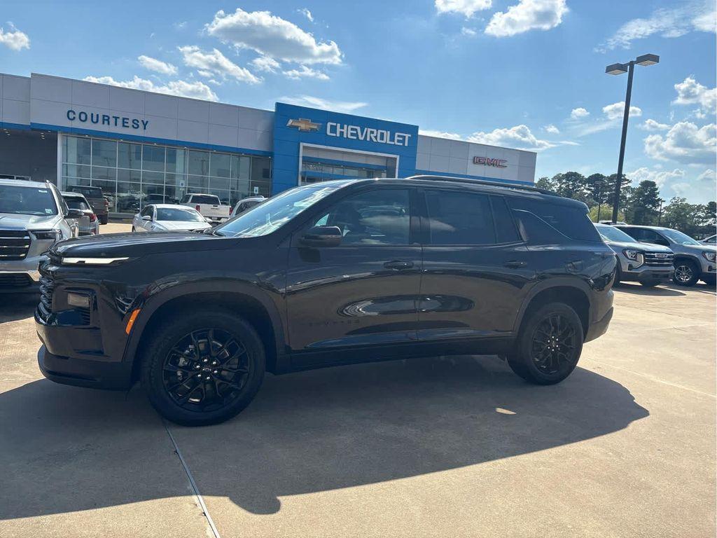 new 2026 Chevrolet Traverse car, priced at $45,405